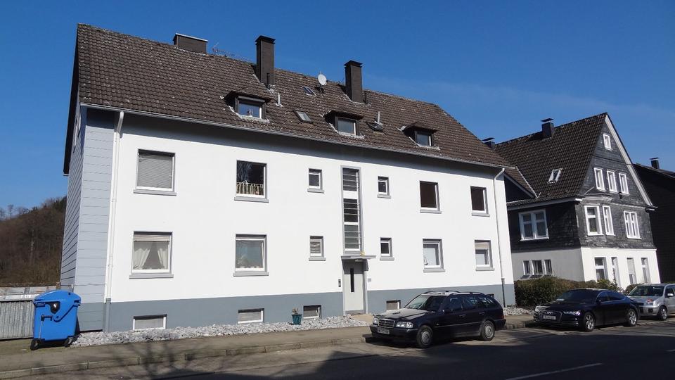 Dachgeschoßwohnung Velbert Langenberg - 1 Zimmer, 32 m&sup2;, 270&euro; | Angebot:25054609