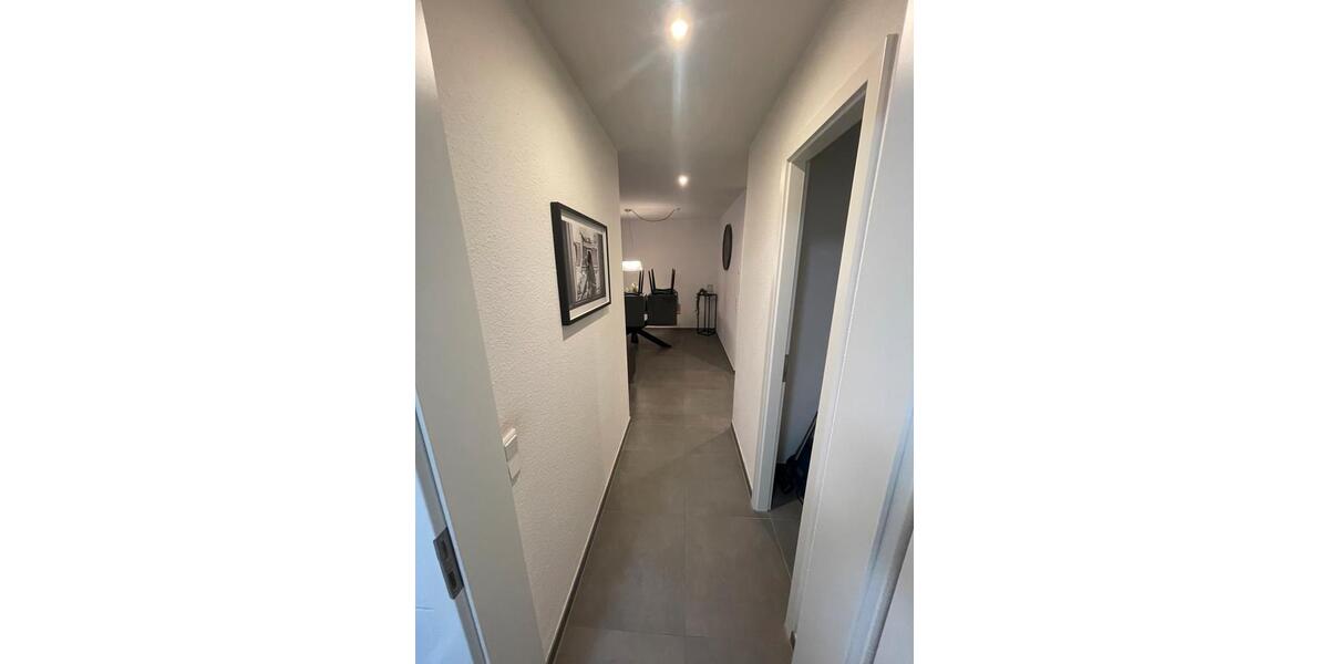 Erdgeschoßwohnung Solingen Höhscheid - 2 Zimmer, 74 m&sup2;, 975&euro; | Angebot:25613723