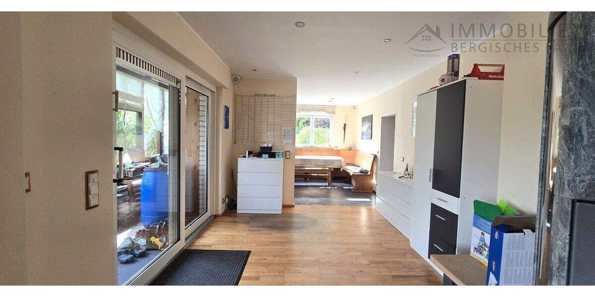 Einfamilienhaus Hückeswagen Kobeshofen - 6 Zimmer, 220 m&sup2;, 529.000&euro; | Angebot:25737808