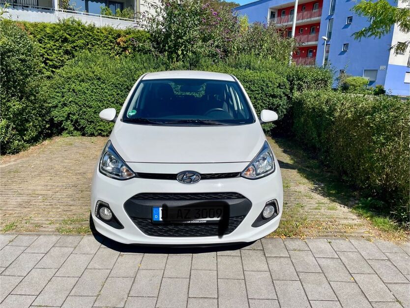Hyundai i10 83.900 km 6.790 € Düsseldorf 40625