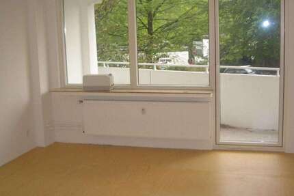 Wohnung Wuppertal Hinterdohr - 3 Zimmer, 77 m&sup2;, 539&euro; | Angebot:26570788