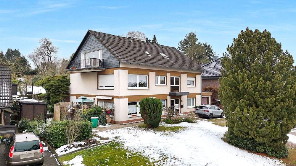 Mehrfamilienhaus, Wohnhaus Odenthal Hüttchen - 8 Zimmer, 251 m&sup2;, 399.000&euro; | Angebot:25775948