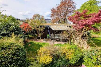 Haus Bergisch Gladbach Alt-Frankenforst - 8 Zimmer, 215 m&sup2;, 820.000&euro; | Angebot:27527992