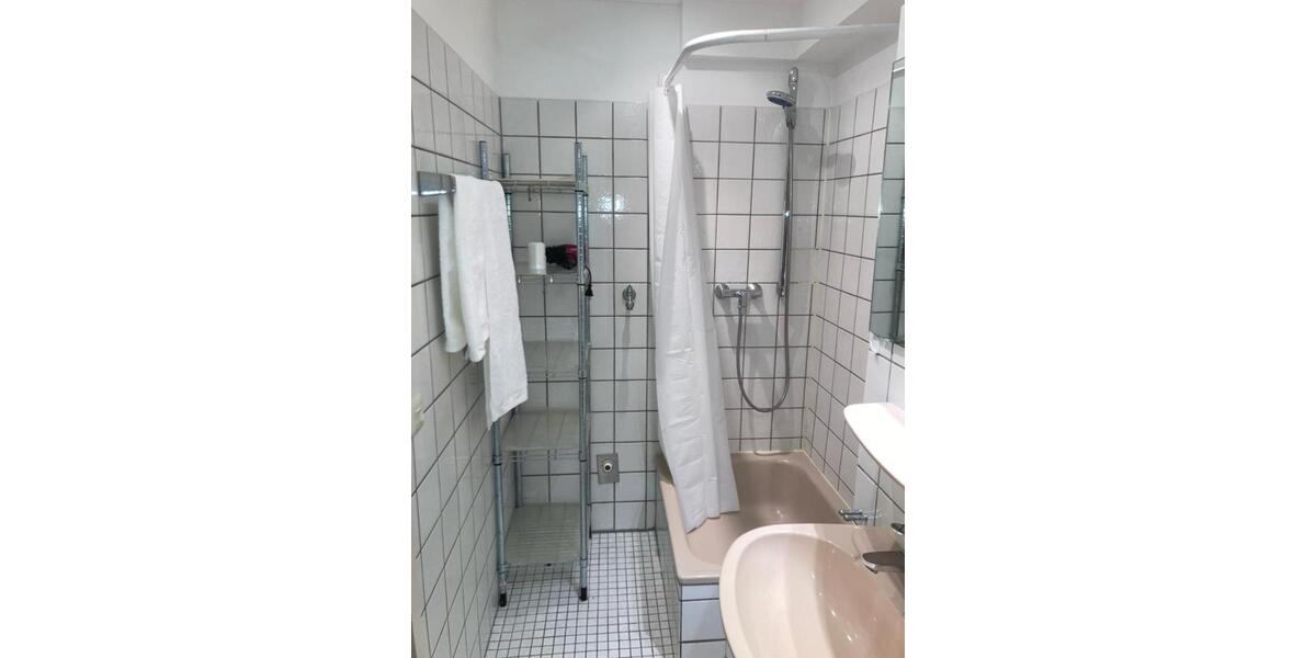 Etagenwohnung Düsseldorf Stadtbezirk 3 - 2 Zimmer, 46 m&sup2;, 1.150&euro; | Angebot:24851497