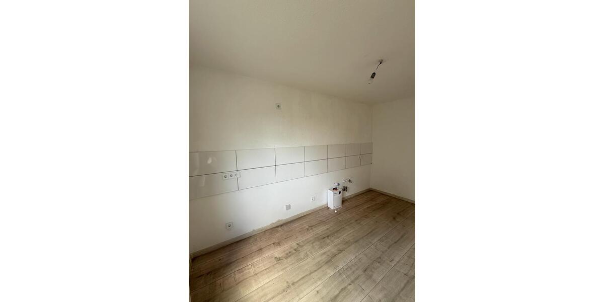 Etagenwohnung Wuppertal Dornap - 2 Zimmer, 67 m&sup2;, 630&euro; | Angebot:27618060