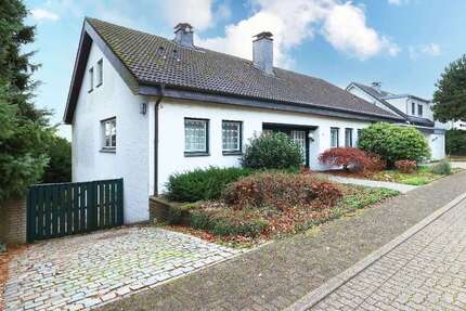 Haus Solingen Burg - 6 Zimmer, 332 m&sup2;, 859.000&euro; | Angebot:24179765