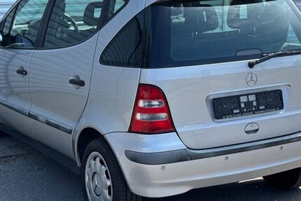Mercedes-Benz A 160 128.123 km 3.990 &euro; Solingen 42719