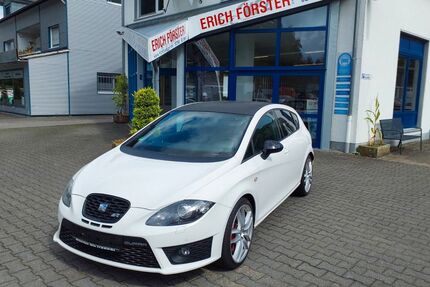 Seat Leon 134.172 km 10.900 € Kürten 51515