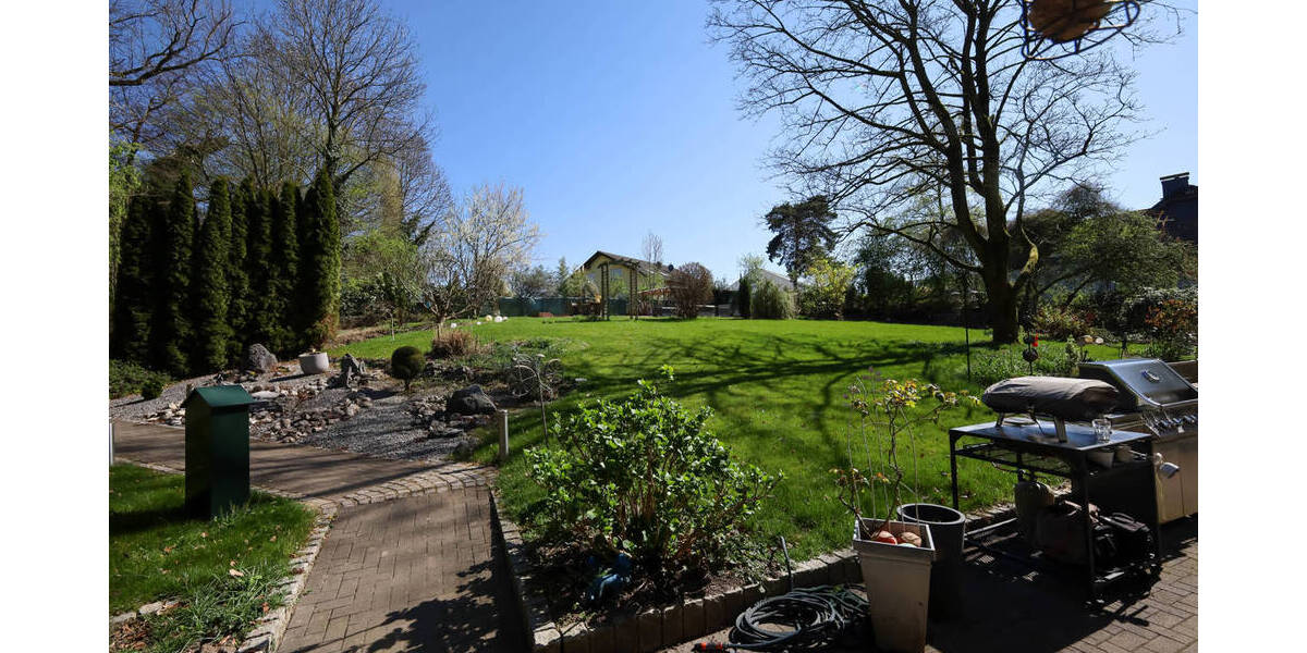 Grundstück Leichlingen - 1.100.000&euro; | Angebot:25689657