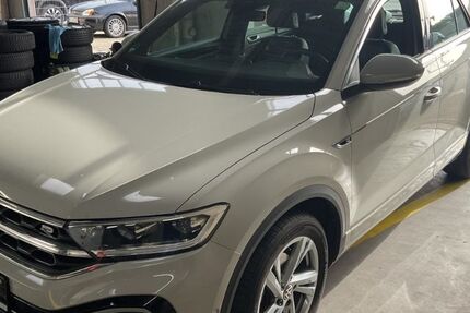 VW T-Roc 19.871 km 27.950 &euro; Langenfeld 40764