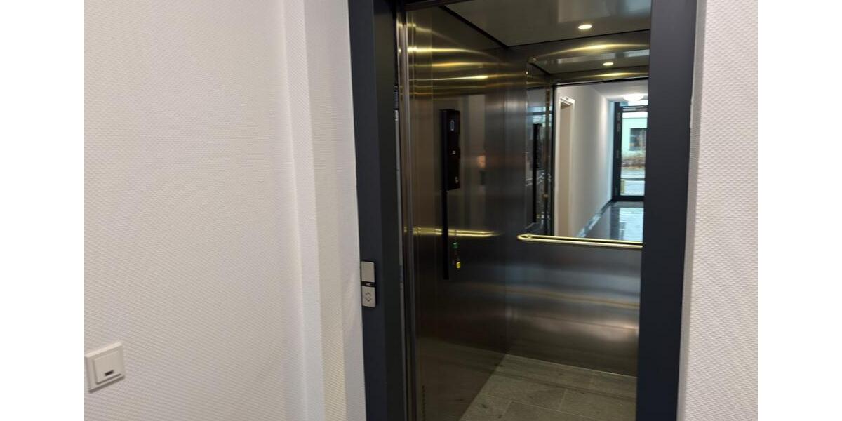 Erdgeschoßwohnung Bergisch Gladbach Frankenforst - 3 Zimmer, 130 m&sup2;, 2.080&euro; | Angebot:24717255