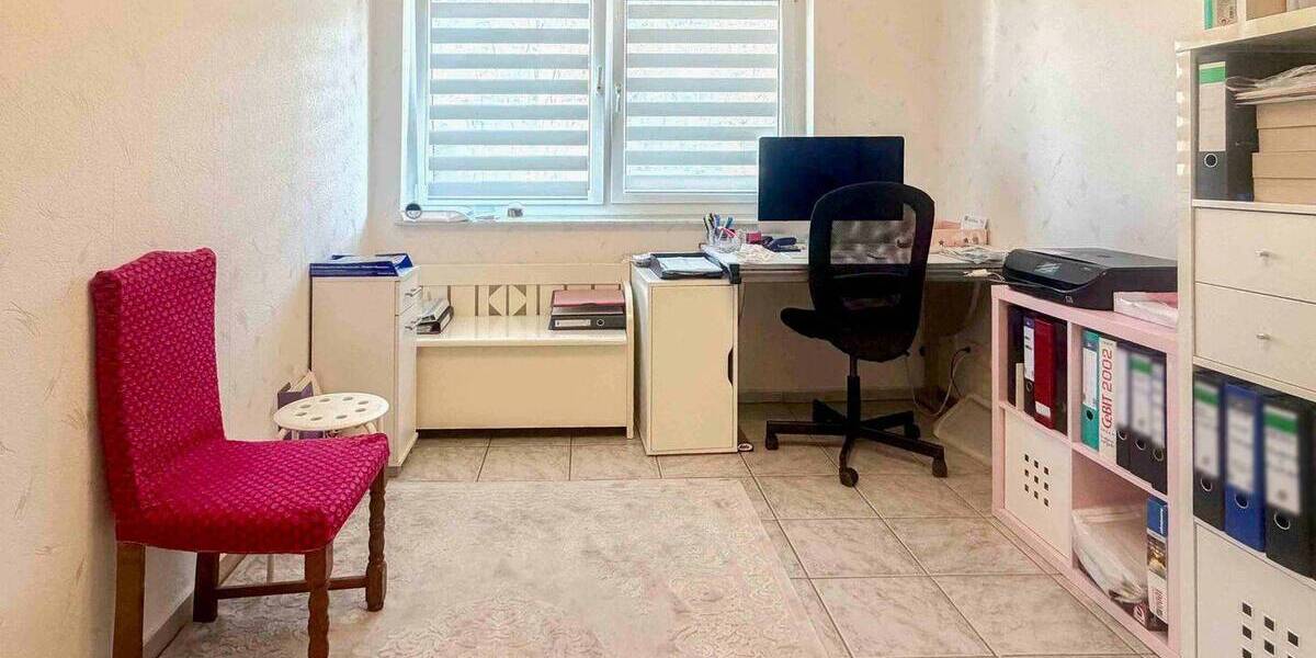 Reihenmittelhaus Köln Blumenberg - 7 Zimmer, 194 m&sup2;, 665.000&euro; | Angebot:25985981