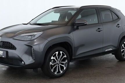 Toyota Yaris Cross 27.600 km 23.284 &euro; Neuss 41464