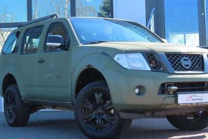 Nissan Pathfinder 180.071 km 13.900 € Neuss 41469