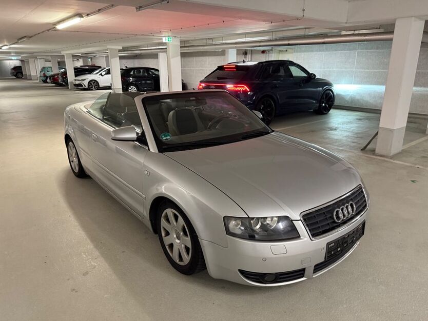 Audi A4 264.000 km 5.000 € Essen 45326