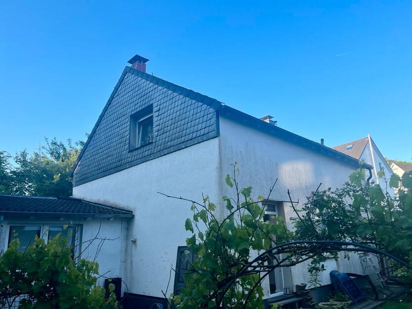 Freistehendes Einfamilienhaus Garage Garten Zentral