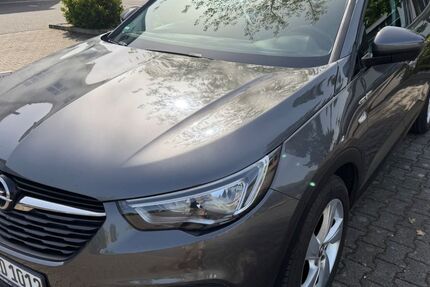 Opel Grandland (X) 139.000 km 11.600 &euro; Leichlingen 42799