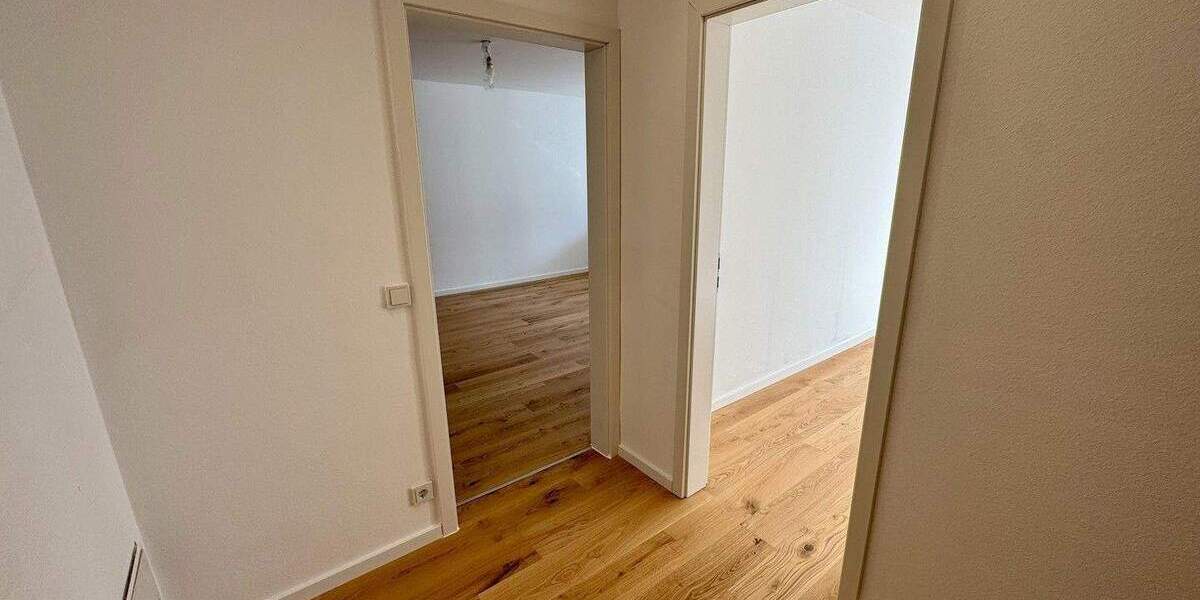 Etagenwohnung Köln Niehl - 3 Zimmer, 79 m&sup2;, 428.500&euro; | Angebot:25905550