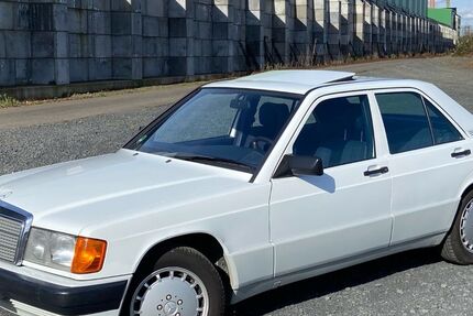 Mercedes-Benz 190 180.000 km 9.500 &euro; Bergisch Gladbach 51467