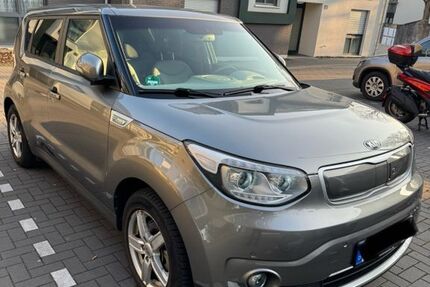 Kia Soul 29.500 km 11.500 &euro; Solingen 42697