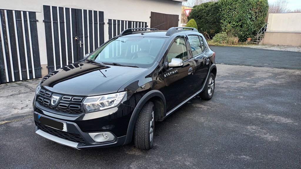 Dacia Sandero 50.400 km 7.900 € Wuppertal 42289