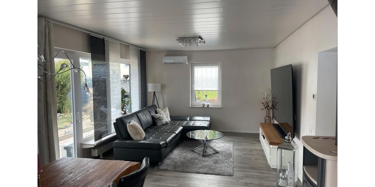 Einfamilienhaus Solingen Central - 5 Zimmer, 161 m&sup2;, 750.000&euro; | Angebot:25647817