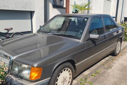 Mercedes-Benz 190 227.180 km 2.500 &euro; Langenfeld 40764
