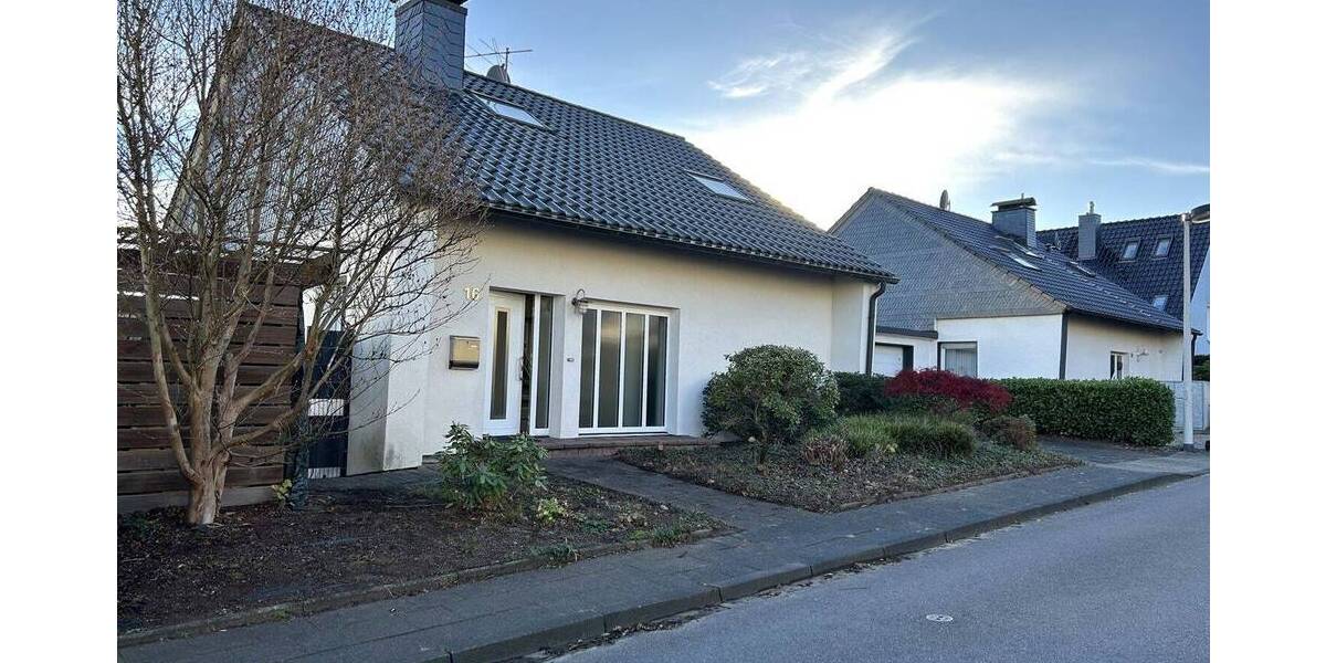 Einfamilienhaus Solingen Wald - 4 Zimmer, 96 m&sup2;, 469.000&euro; | Angebot:23948404