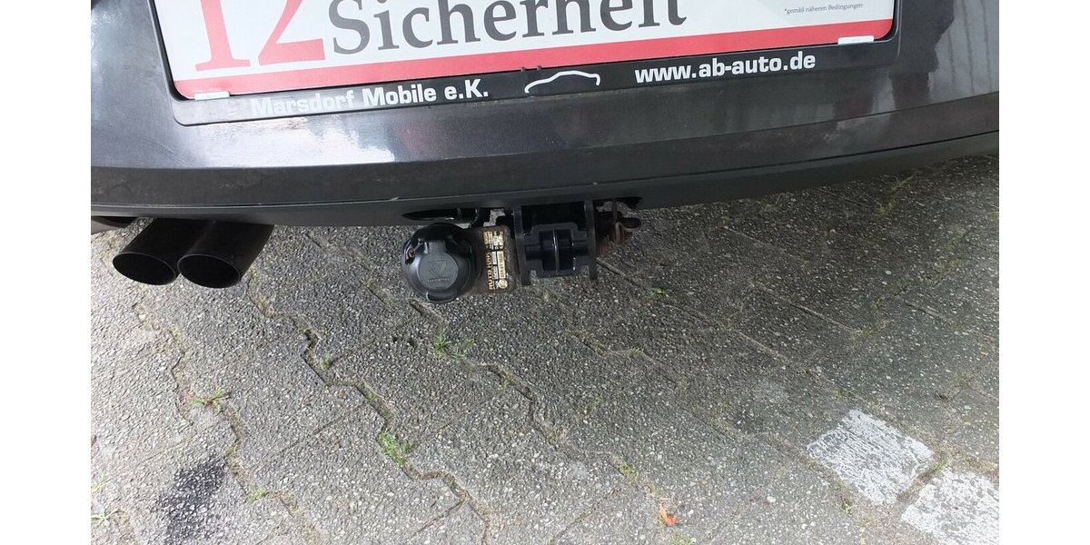 Seat Altea STYLE NAVI AHK KLIMAAUT PARKPILOT neuer Zahn 165.222 km 4.908 &euro; Köln 50858
