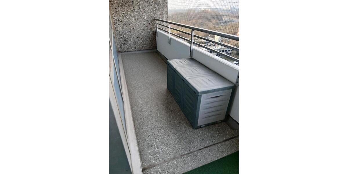 Etagenwohnung Neuss - 4 Zimmer, 108 m&sup2;, 285.000&euro; | Angebot:24874250