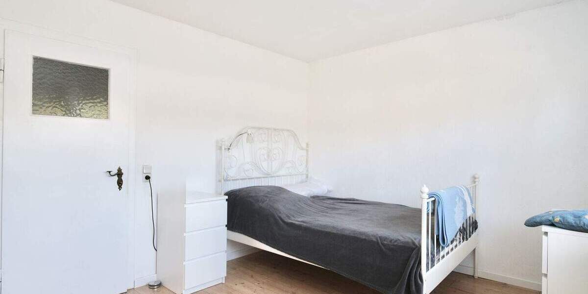 Reihenmittelhaus Neuss Gnadental - 5 Zimmer, 79 m&sup2;, 349.000&euro; | Angebot:24825870