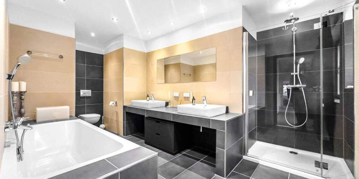 Etagenwohnung Düsseldorf Friedrichstadt - 4 Zimmer, 160 m&sup2;, 3.490&euro; | Angebot:24722649