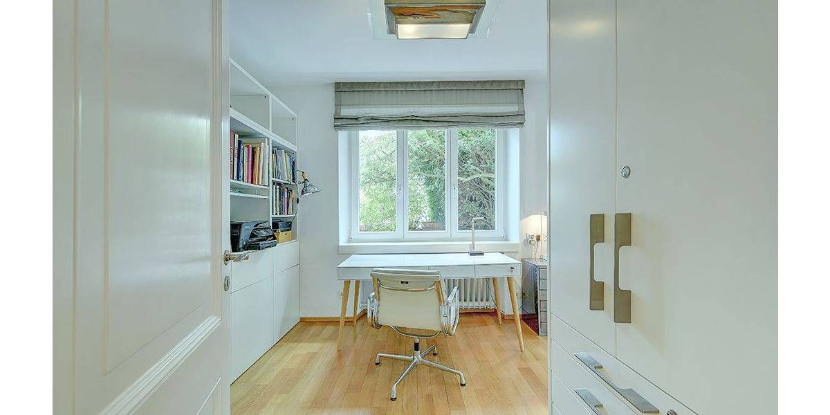 Einfamilienhaus Düsseldorf Golzheim - 8 Zimmer, 270 m&sup2;, 3.890.000&euro; | Angebot:23957250