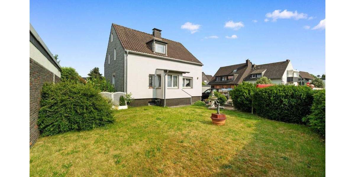 Mehrfamilienhaus, Wohnhaus Düsseldorf Oberbilk - 5 Zimmer, 123 m&sup2;, 590.000&euro; | Angebot:24748904