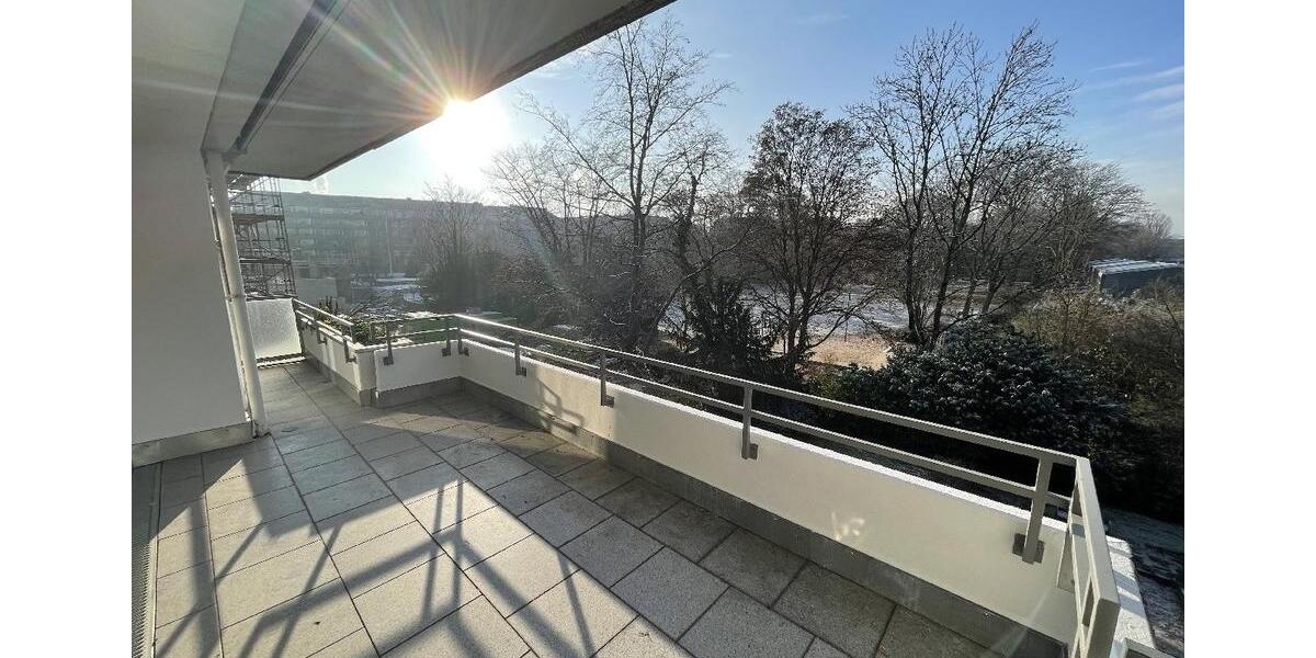 Etagenwohnung Düsseldorf Stadtbezirk 2 - 3 Zimmer, 104 m&sup2;, 1.550&euro; | Angebot:24441641