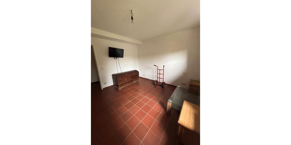 Erdgeschoßwohnung Kürten - 3 Zimmer, 85 m&sup2;, 1.300&euro; | Angebot:26476667