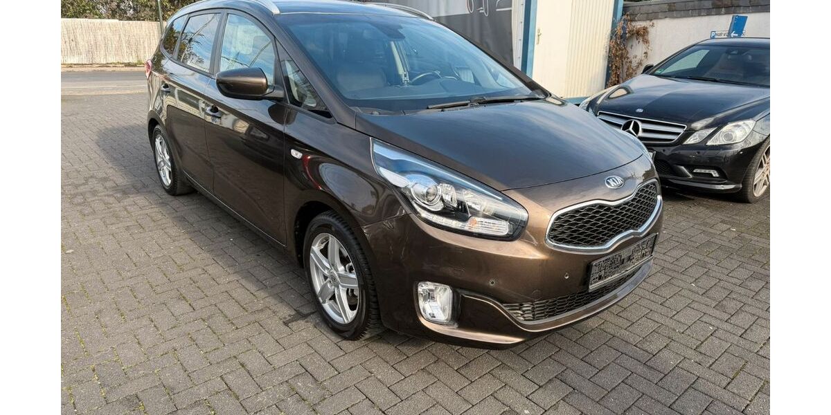 Kia Carens 114.200 km 8.000 &euro; Düsseldorf 40627