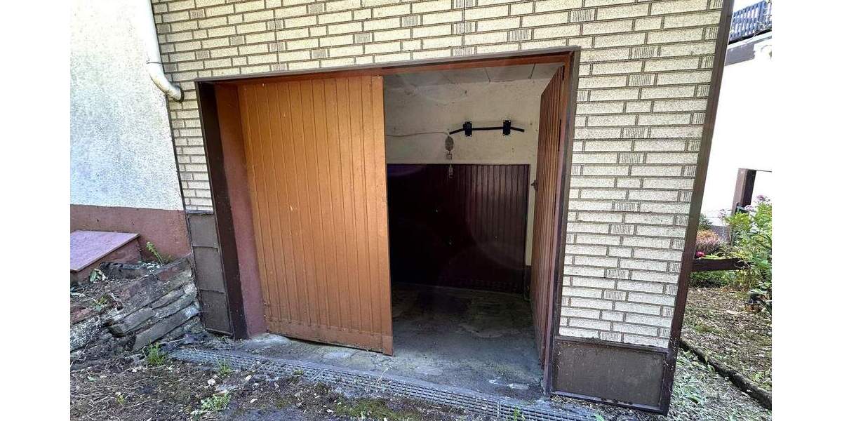 Einfamilienhaus Halver Carthausen - 6 Zimmer, 122 m&sup2;, 179.000&euro; | Angebot:23825052