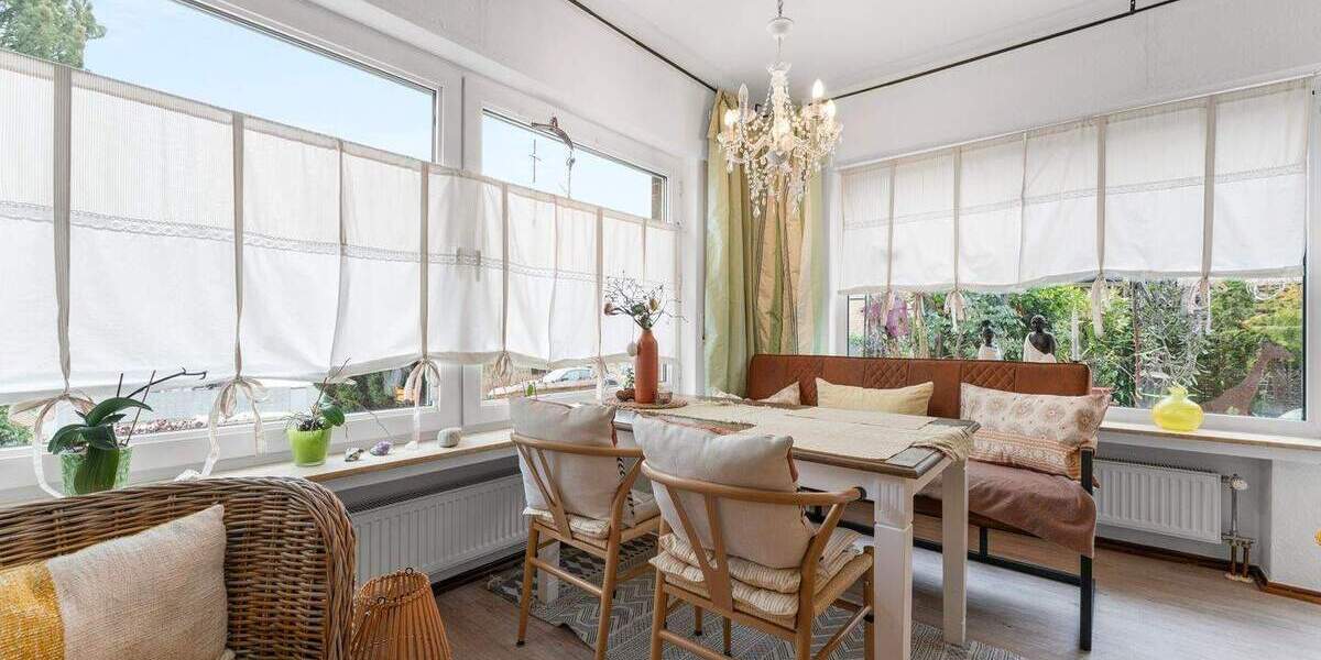 Mehrfamilienhaus, Wohnhaus Odenthal Hüttchen - 8 Zimmer, 251 m&sup2;, 399.000&euro; | Angebot:25775948