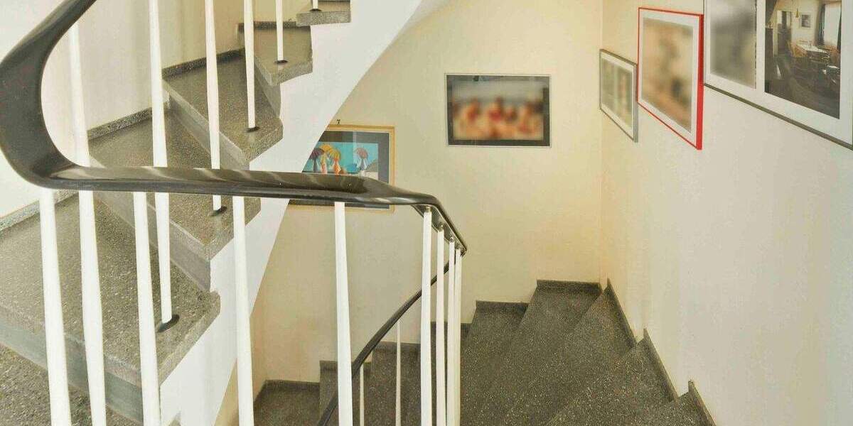 Reihenmittelhaus Leverkusen Rheindorf - 5 Zimmer, 121 m&sup2;, 398.000&euro; | Angebot:24700067