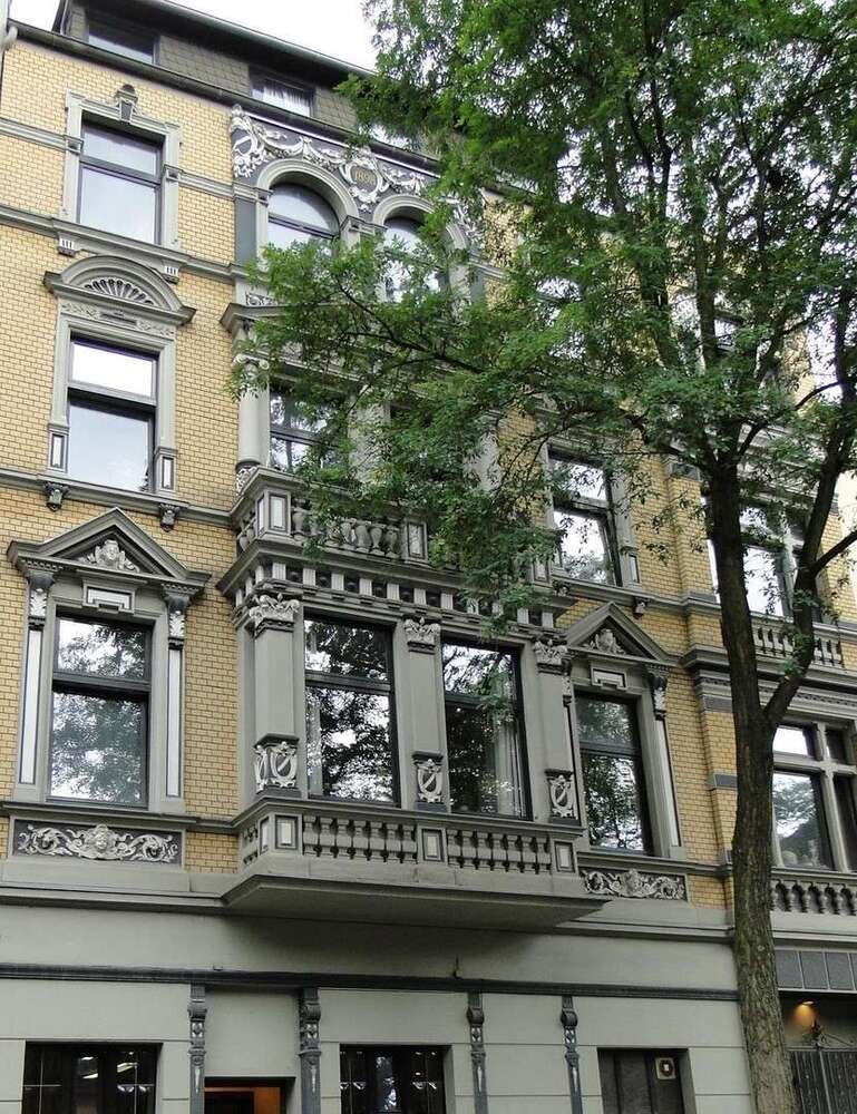Gastronomie in Düsseldorf 699.990 € 280 m²