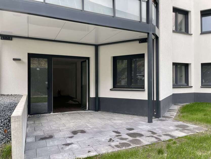 Wohnung zum Kaufen in Wuppertal 110.000 € 102.17 m²