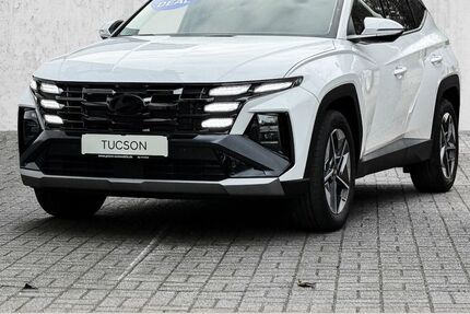 Hyundai TUCSON 4.999 km 29.950 &euro; Köln 51063