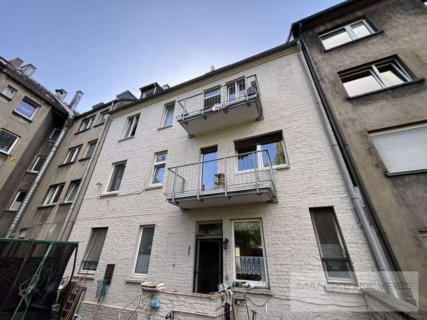 Haus zum Kaufen in Essen 425.000 € 331 m²