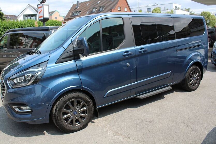 Tourneo Custom