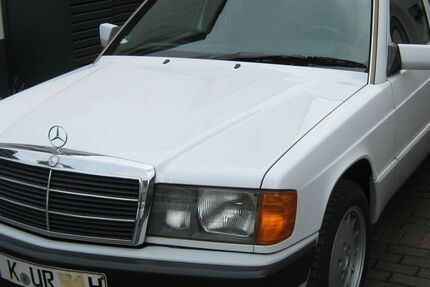 Mercedes 190