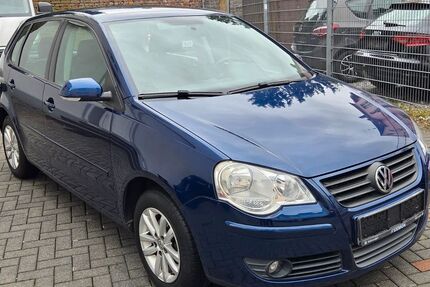 VW Polo 143.806 km 3.900 &euro; Solingen 42655