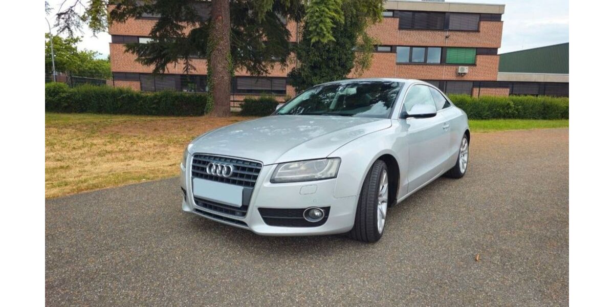 Audi A5 188.500 km 8.000 &euro; Düsseldorf 40210