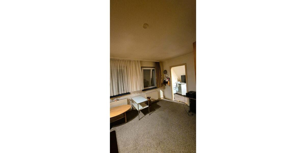 Dachgeschoßwohnung Velbert Pöthen - 2 Zimmer, 57 m&sup2;, 99.000&euro; | Angebot:24747227