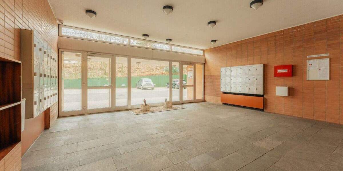 Etagenwohnung Bergisch Gladbach Bockenberg - 3 Zimmer, 89 m&sup2;, 195.000&euro; | Angebot:25738496